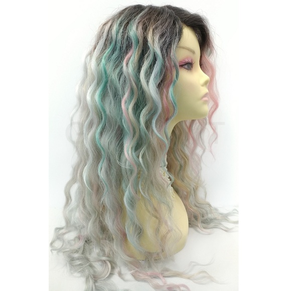 Gray pink blue lace front long wavy wig - Picture 2 of 6